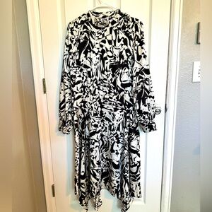 Asymmetrical black and white dress size large